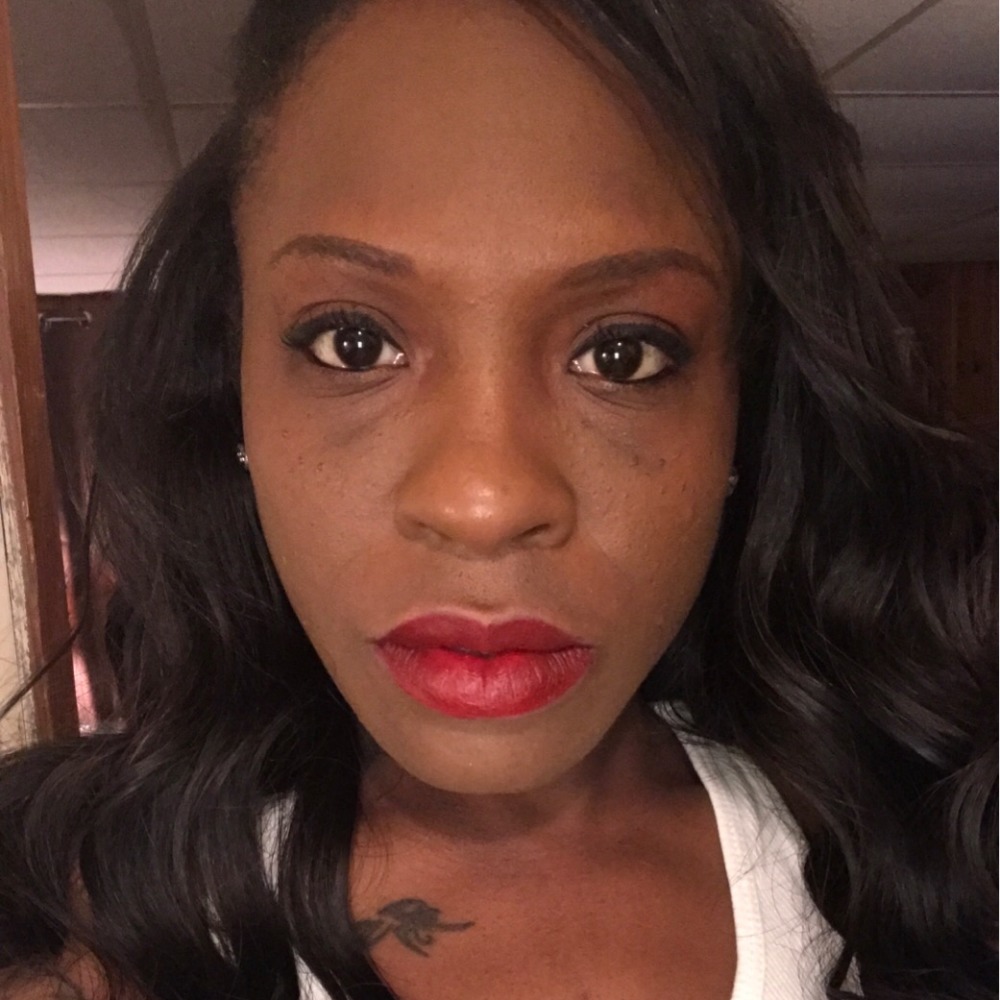 Meet your Posher, Tanya